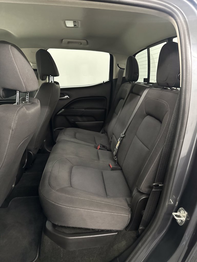Used 2016 Chevrolet Colorado LT w/ LT Convenience Package AWD/4WD image 24
