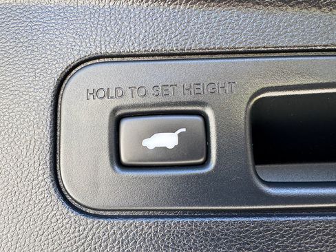 Used 2023 Acura MDX w/Technology Package image 8