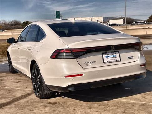 Certified 2024 Honda Accord Touring image 5