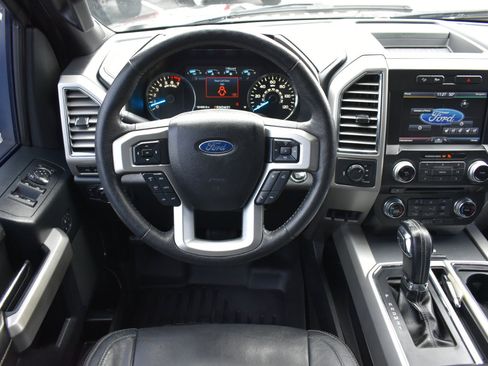 Used 2015 Ford F150 Lariat w/ Equipment Group 502A Luxury image 12