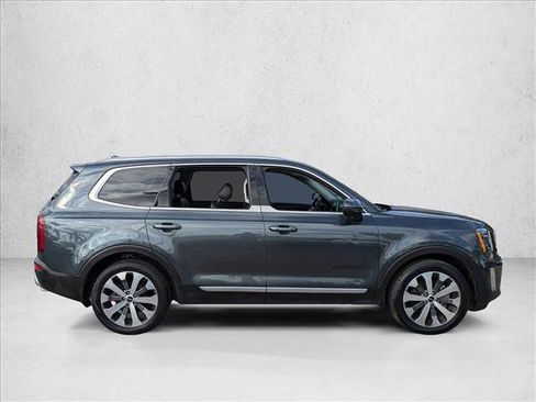 Used 2022 Kia Telluride S image 4