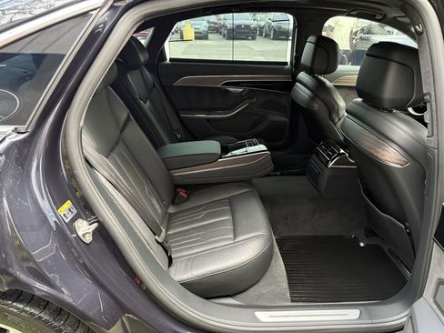 Used 2019 Audi A8 L 3.0T w/ Luxury Package image 19