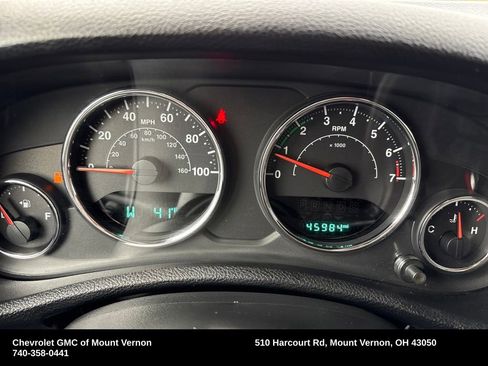 Used 2017 Jeep Wrangler Unlimited Rubicon w/ Cold Weather Group image 17