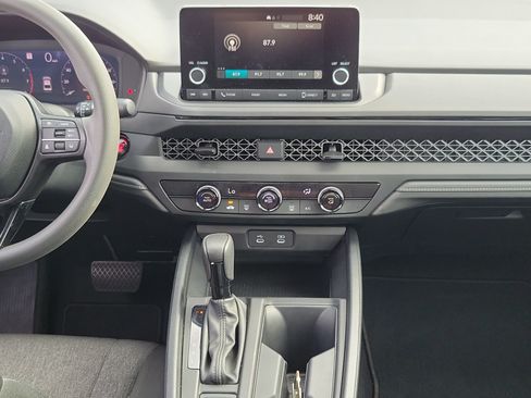 Used 2024 Honda Accord LX image 18