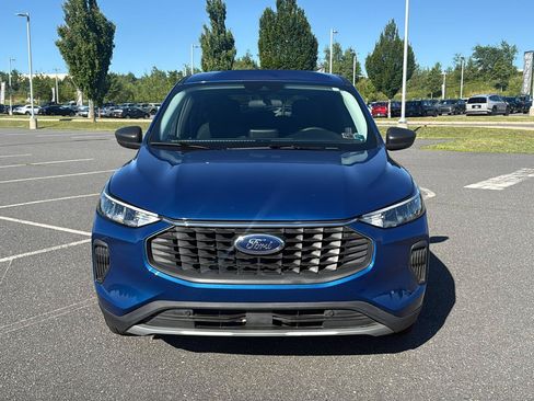 Used 2023 Ford Escape Active AWD/4WD image 16