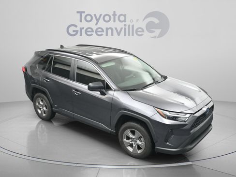 Used 2024 Toyota RAV4 LE image 20