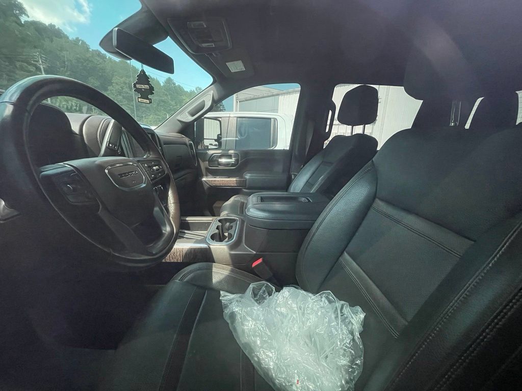 Used 2022 GMC Sierra 2500 Denali AWD/4WD image 12