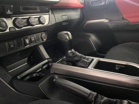 Used 2021 Toyota Tacoma SR5 image 26