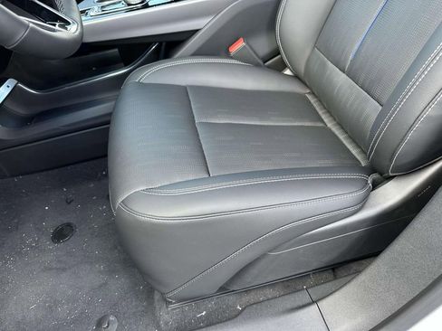 New 2025 Cadillac Lyriq Luxury image 15