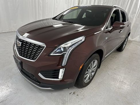 Used 2022 Cadillac XT5 Premium Luxury w/ LPO, Floor Liner Package AWD/4WD image 7