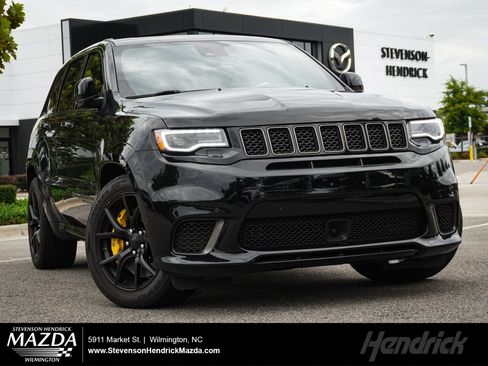 Used 2018 Jeep Grand Cherokee Trackhawk AWD/4WD image 1