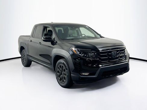 Used 2023 Honda Ridgeline Black Edition image 3