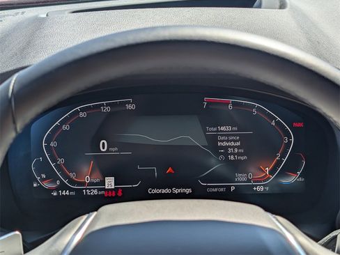 Used 2025 BMW X4 xDrive30i image 25