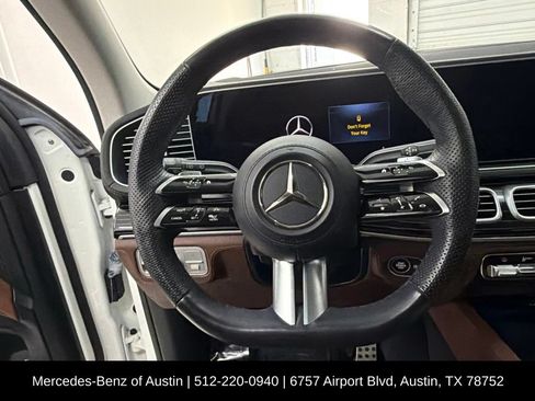 Used 2024 Mercedes-Benz GLS 450 4MATIC image 16