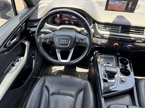 Used 2018 Audi Q7 3.0T Premium Plus w/ Premium Plus Package AWD/4WD image 13