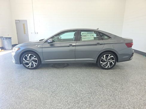 New 2026 Volkswagen Jetta SEL FWD image 2