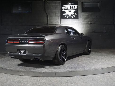 Used 2018 Dodge Challenger R/T w/ Blacktop Package RWD image 9