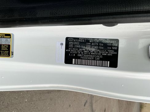 Used 2022 Hyundai Veloster N image 28