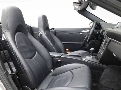 Used 2006 Porsche 911 Carrera S RWD image 4