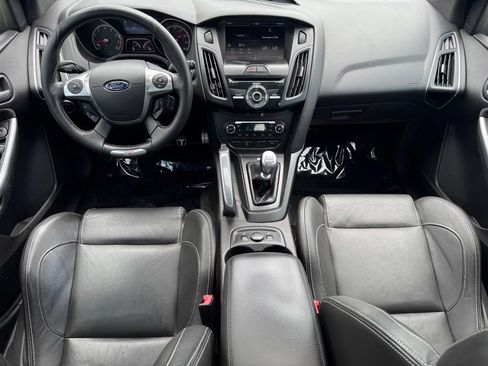 Used 2013 Ford Focus ST FWD image 11