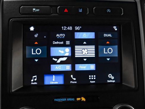 Used 2019 Ford Expedition XLT w/ Equipment Group 202A RWD image 27