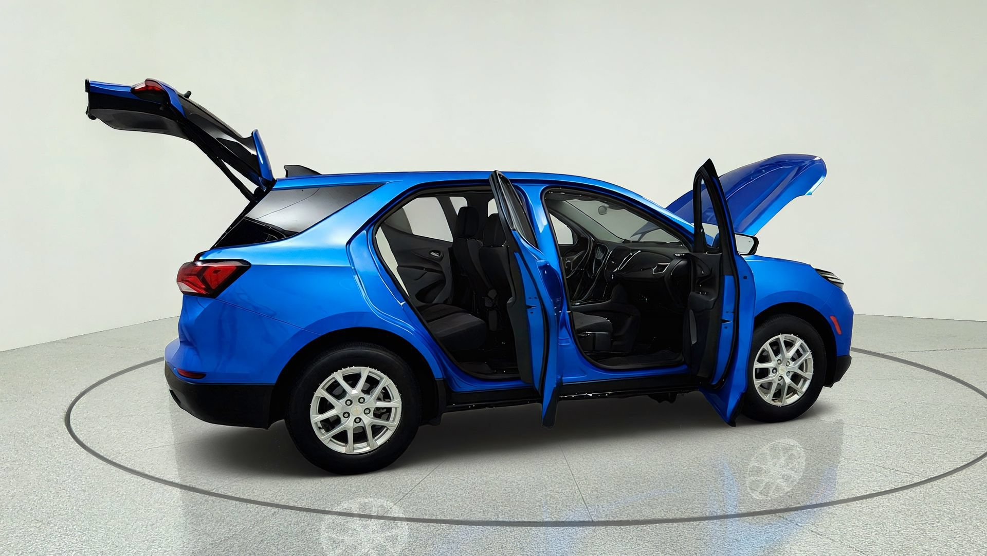 Certified 2024 Chevrolet Equinox LT w/ LPO, Floor Liner Package FWD image 13