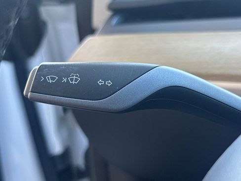 Used 2021 Tesla Model 3 Standard Range Plus RWD image 30