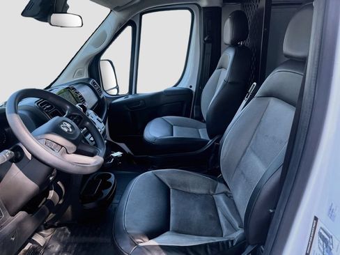 Used 2023 RAM ProMaster 2500 FWD image 19