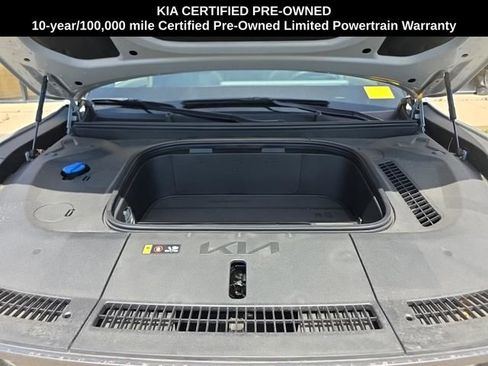 Certified 2024 Kia EV9 GT-Line AWD/4WD image 11