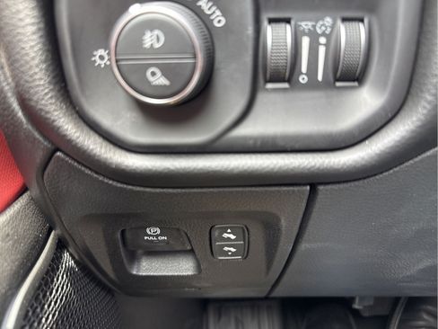 New 2026 RAM 1500 Rebel w/ Rebel Level 1 Equipment Group AWD/4WD image 32