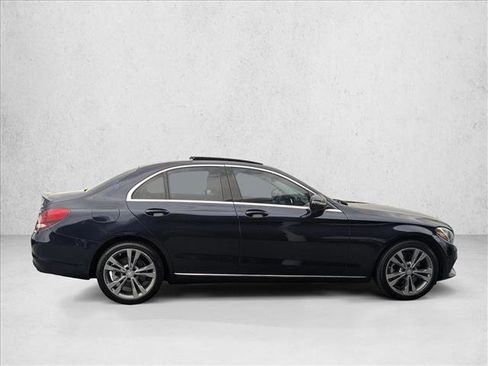 Used 2016 Mercedes-Benz C 300 4MATIC Sedan image 4