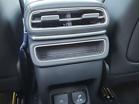 Used 2025 Genesis GV80 2.5T Advanced image 23