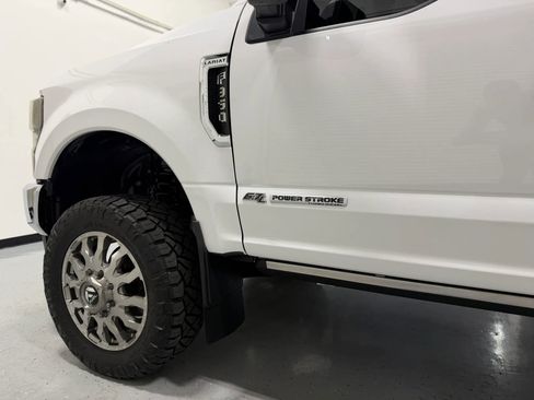 Used 2020 Ford F350 Lariat w/ Lariat Ultimate Package image 10