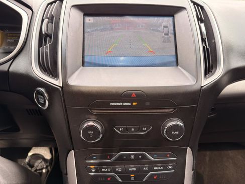 Used 2018 Ford Edge SEL w/ Equipment Group 201A image 23