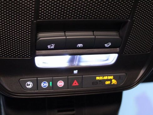 New 2026 Chevrolet Traverse Z71 image 29