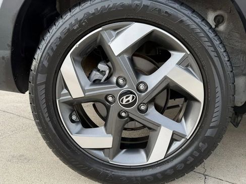 Used 2021 Hyundai Venue SEL w/ Premium Package image 45