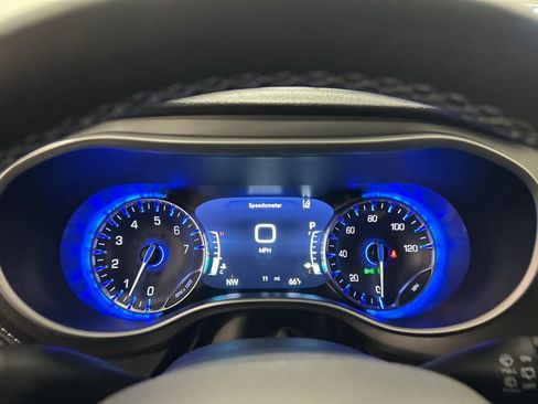 New 2027 Chrysler Pacifica Select FWD image 22