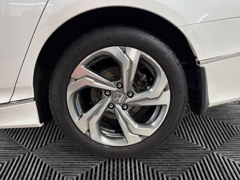 Used 2018 Honda Accord EX-L image 30