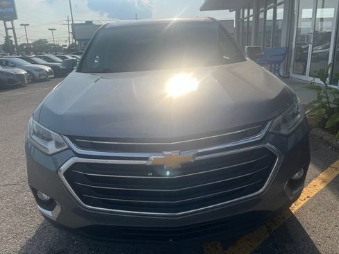 Used 2021 Chevrolet Traverse LT FWD image 6