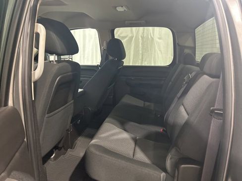 Used 2012 Chevrolet Silverado 2500 LT w/ Interior Plus Package image 8