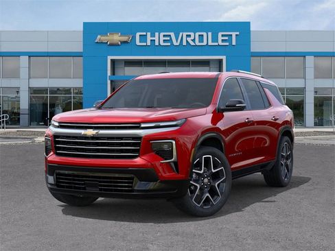 New 2026 Chevrolet Traverse High Country w/ LPO, Floor Liner Package image 6