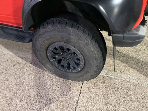 Used 2022 Ford Bronco Raptor image 11