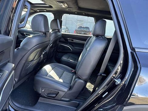 Used 2024 Kia Telluride SX Prestige X-Line AWD/4WD image 28