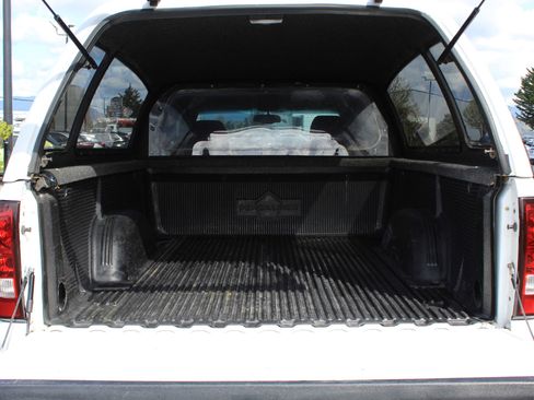 Used 2003 Chevrolet Silverado 1500 LS image 16