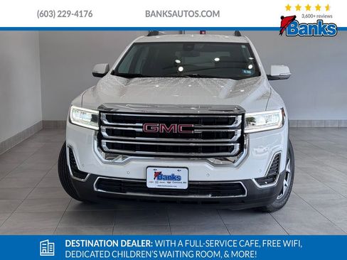 Certified 2023 GMC Acadia SLE w/ Driver Convenience Package image 3