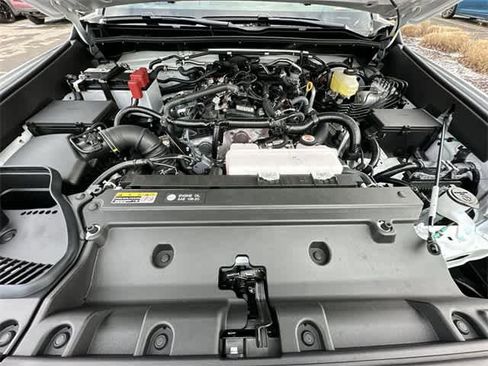 Used 2025 Toyota 4Runner Limited image 25