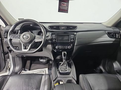 Used 2018 Nissan Rogue SL w/ Premium Package AWD/4WD image 18