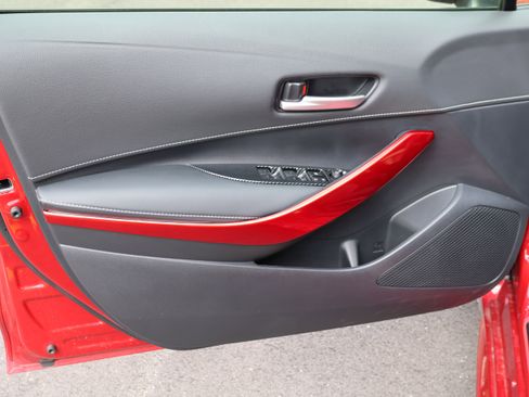 Certified 2025 Toyota Corolla XSE FWD image 21