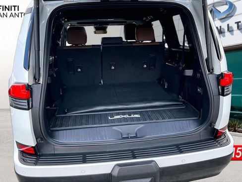 Used 2025 Lexus GX 550 w/ Accessory Package (2T) AWD/4WD image 50