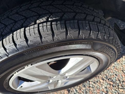 Used 2015 Toyota RAV4 LE image 14